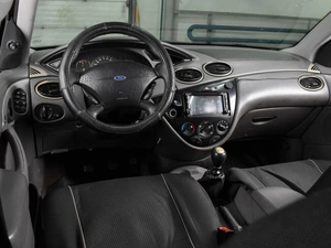 Универсал Ford Focus 2001 года, 199000 рублей, Воронеж