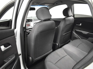 Седан Kia Rio 2017 года, 969900 рублей, Казань