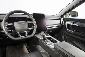 Внедорожник JAECOO J7 2023 года, 2199000 рублей, Новосибирск