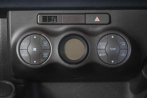 Хетчбэк Toyota Passo 2015 года, 989000 рублей, Кемерово