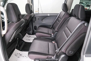 Минивэн Nissan Serena 2018 года, 1849000 рублей, Красноярск