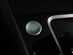 Седан Volkswagen Jetta 2019 года, 2120000 рублей, Воронеж