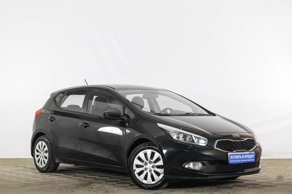 Хетчбэк Kia Ceed 2013 года, 999000 рублей, Тюмень