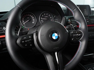 Седан BMW 3 серия 2012 года, 1750000 рублей, Красный Пахарь