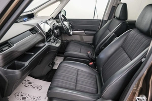 Минивэн Honda Freed 2016 года, 1489000 рублей, Красноярск