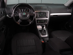 Лифтбек Skoda Octavia 2011 года, 899000 рублей, Воронеж