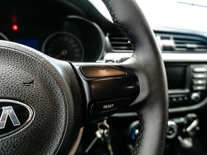 Седан Kia Rio 2018 года, 1519000 рублей, Красноярск