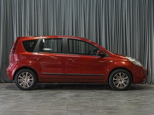 Хетчбэк Nissan Note 2012 года, 699000 рублей, Тюмень