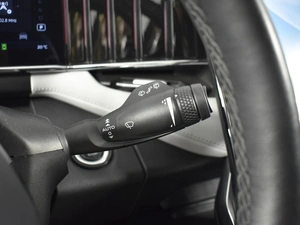 Внедорожник Geely Atlas 2023 года, 2693100 рублей, Казань