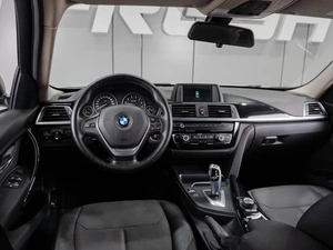 Седан BMW 3 серия 2017 года, 2349000 рублей, Тюмень