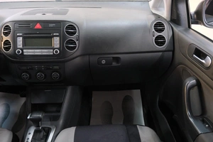 Хетчбэк Volkswagen Golf Plus 2007 года, 699000 рублей, Омск