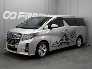 Минивэн Toyota Alphard 2017 года, 4080000 рублей, Омск
