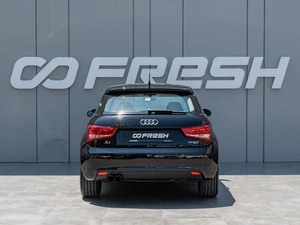 Хетчбэк Audi A1 2011 года, 990000 рублей, Краснодар