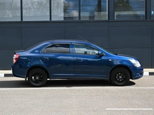 Седан Chevrolet Cobalt 2021 года, 1099000 рублей, Кирилловка