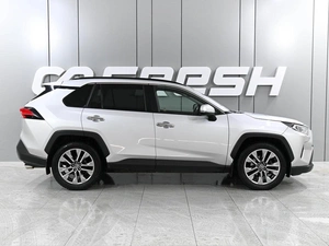 Внедорожник Toyota RAV4 2019 года, 3289000 рублей, Ростов-на-Дону