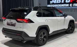 Внедорожник Toyota RAV4 2021 года, 3787000 рублей, Красноярск