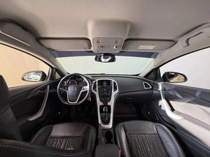 Купе Opel Astra 2012 года, 890000 рублей, Смоленск