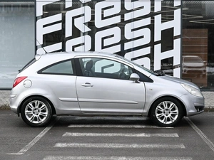 Хетчбэк Opel Corsa 2007 года, 384000 рублей, Волгоград