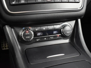 Внедорожник Mercedes-benz GLA-класс 2015 года, 2142900 рублей, Казань