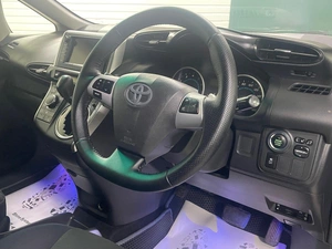 Минивэн Toyota Wish 2009 года, 1099000 рублей, Ачинск
