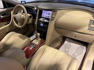 Внедорожник Infiniti QX70 2014 года, 1999000 рублей, Красноярск