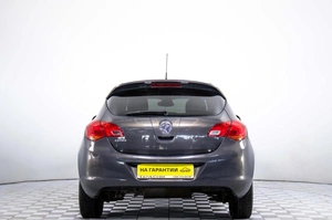 Хетчбэк Opel Astra 2013 года, 729000 рублей, Пермь