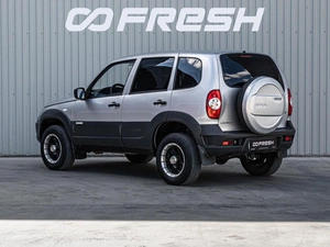 Внедорожник Chevrolet Niva 2011 года, 690000 рублей, Краснодар