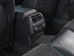 Седан Audi A6 2012 года, 2499000 рублей, Сургут