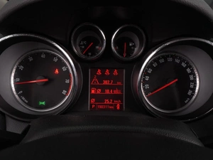 Внедорожник Opel Mokka 2015 года, 999000 рублей, Воронеж