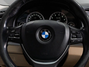 Седан BMW 7 серия 2011 года, 2149000 рублей, Тюмень