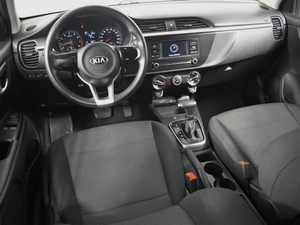 Седан Kia Rio 2021 года, 1399900 рублей, Казань
