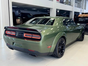 Купе Dodge Challenger SRT 2023 года, 15999999 рублей, Москва