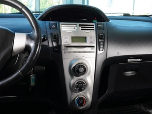 Хетчбэк Toyota Yaris 2007 года, 498000 рублей, Тверь