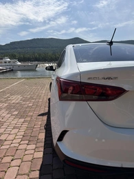 Седан Hyundai Solaris 2021 года, 1580000 рублей, Красноярск