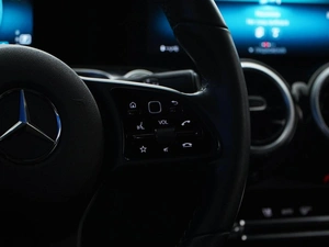 Внедорожник Mercedes-benz GLB-класс 2020 года, 2588444 рублей, Москва