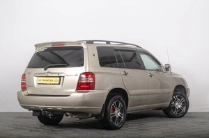 Внедорожник Toyota Highlander 2003 года, 1039000 рублей, Томск