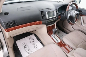 Седан Toyota Premio 2004 года, 819000 рублей, Красноярск
