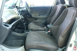 Хетчбэк Honda Fit 2010 года, 529000 рублей, Омск