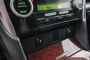 Седан Toyota Camry 2014 года, 1799000 рублей, Красноярск