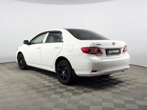 Седан Toyota Corolla 2011 года, 1199900 рублей, Казань