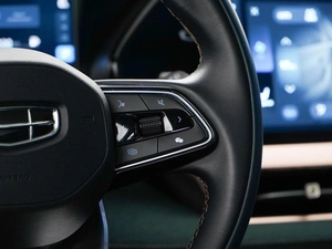 Внедорожник Geely Monjaro 2023 года, 2949077 рублей, Москва
