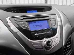 Седан Hyundai Elantra 2013 года, 1029000 рублей, Волгоград