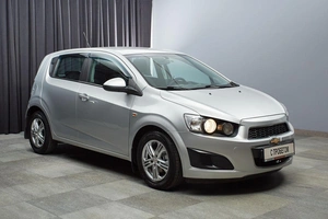 Седан Chevrolet Aveo 2013 года, 690000 рублей, Красноярск