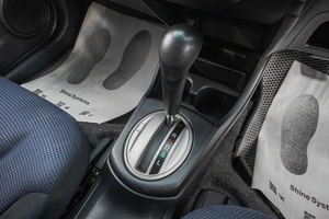 Хетчбэк Honda Fit 2011 года, 909000 рублей, Барнаул