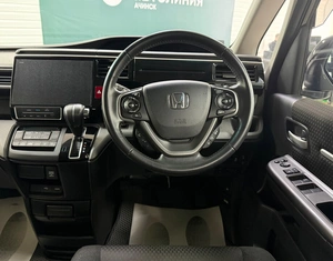 Минивэн Honda Stepwgn 2018 года, 2100000 рублей, Ачинск