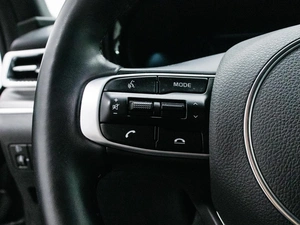 Седан Kia K5 2021 года, 3016000 рублей, Красноярск