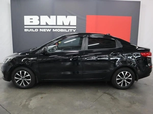 Седан Kia Rio 2017 года, 1330000 рублей, Курск