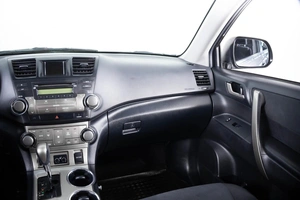 Внедорожник Toyota Highlander 2013 года, 1949000 рублей, Пермь