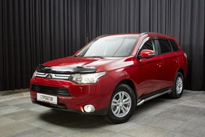 Внедорожник Mitsubishi Outlander 2013 года, 1490000 рублей, Красноярск