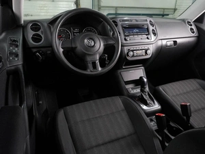 Внедорожник Volkswagen Tiguan 2011 года, 1028070 рублей, Воронеж
